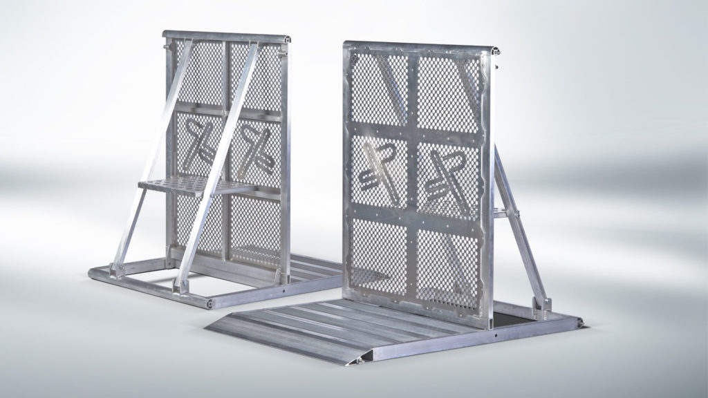 Stage-Plus-Crowd-Barrier Stage-Plus-Crowd-Barrier