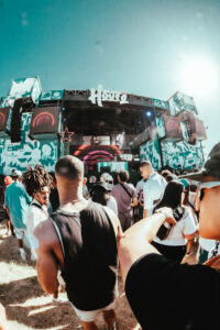 Rocking the Daisies x Bad Weather