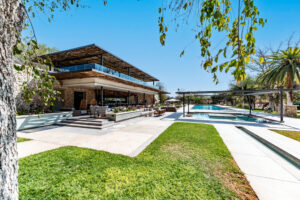 SAW Namibia x Mokuti Lodge